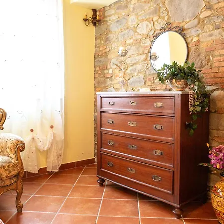 Colle Del Sole With Swimming Pool Apartamento