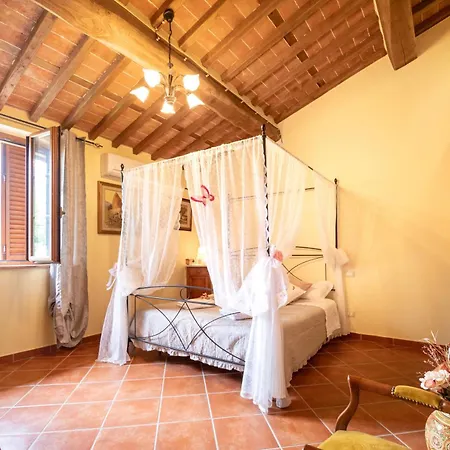 Colle Del Sole With Swimming Pool Apartamento